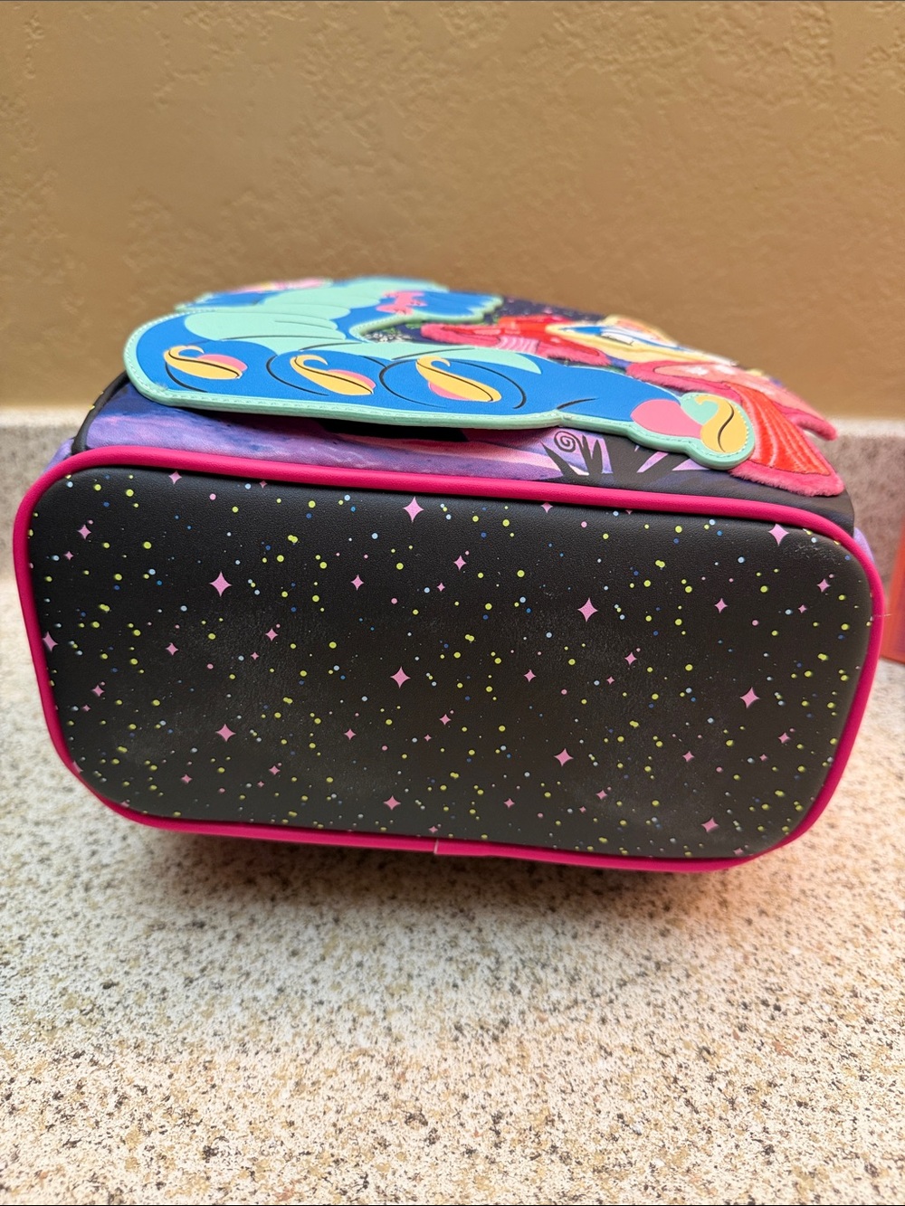 NWT Alice In Wonderland Loungefly Backpack - Picture 4 of 7